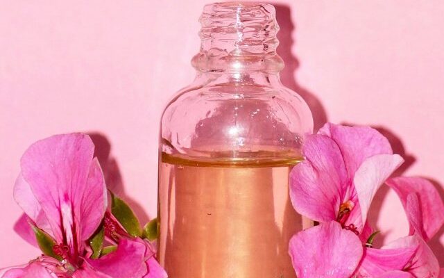 Коллаген или гиалуроновая кислота: что лучше для кожи