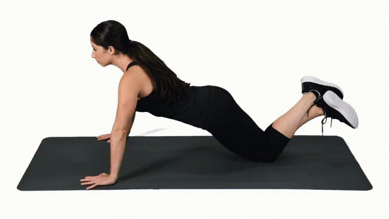 Отжимания на коленях: в чем польза и как выполнять Отжимания на коленях: в чем польза и как их делать