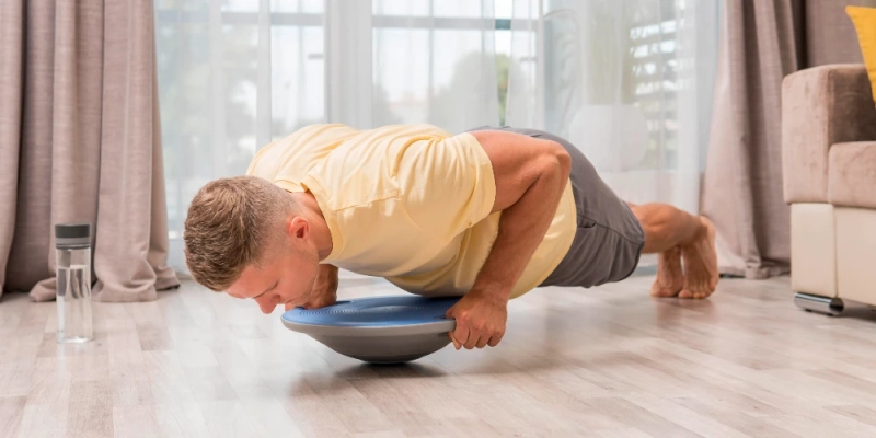 Топ упражнений на балансборде для укрепления кора, улучшения баланса и развития выносливости